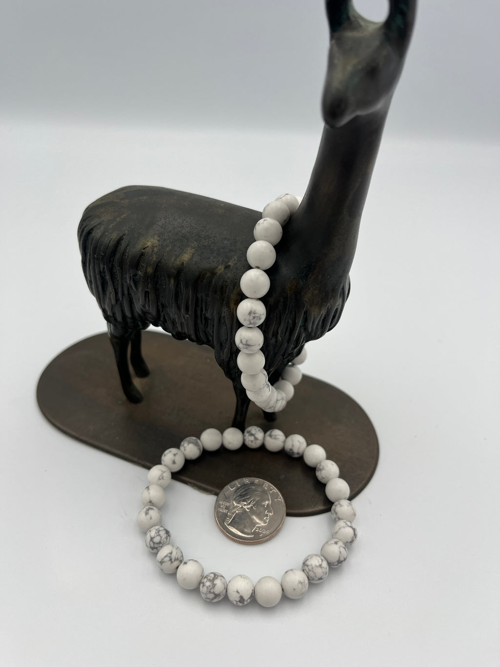 8mm Gemstone Bead Bracelets - Howlite