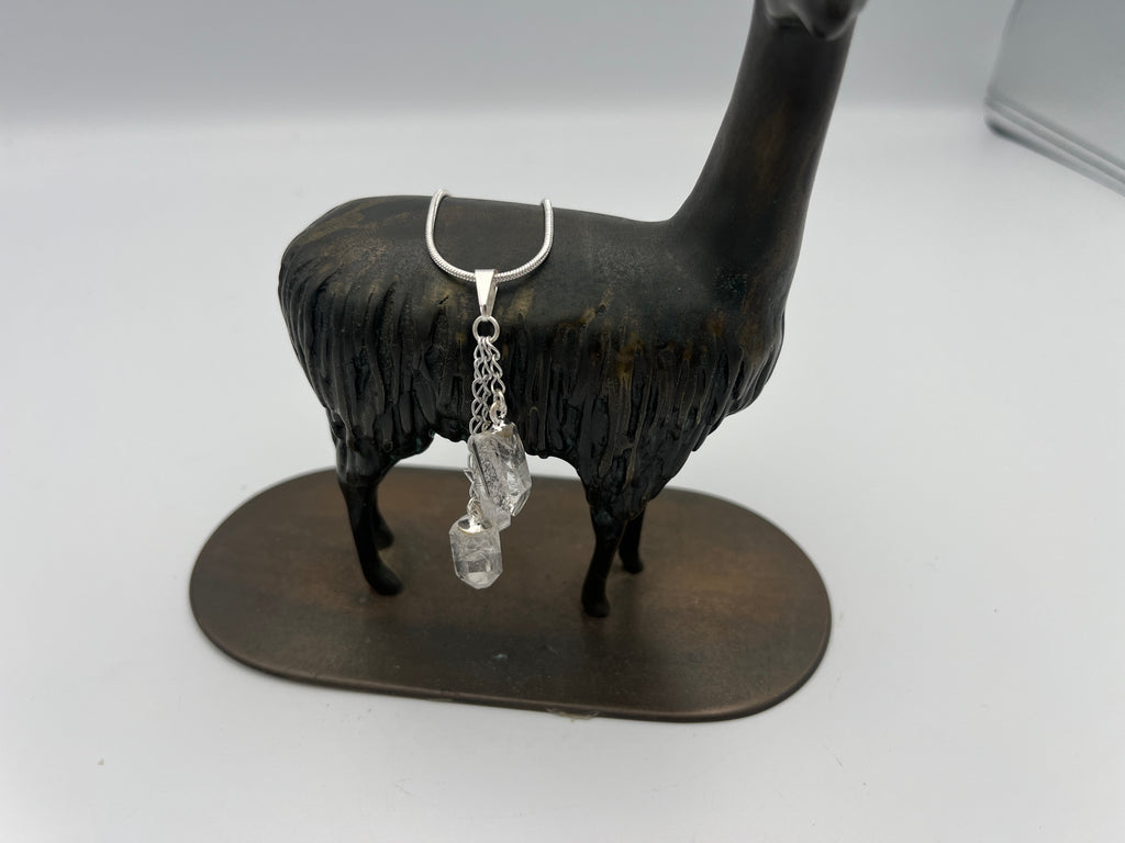 Quartz 3pc Dangle Pendant