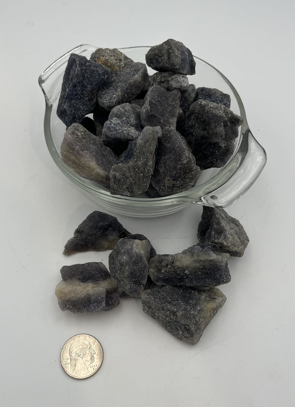 Rough lolite, 20-40g (India)