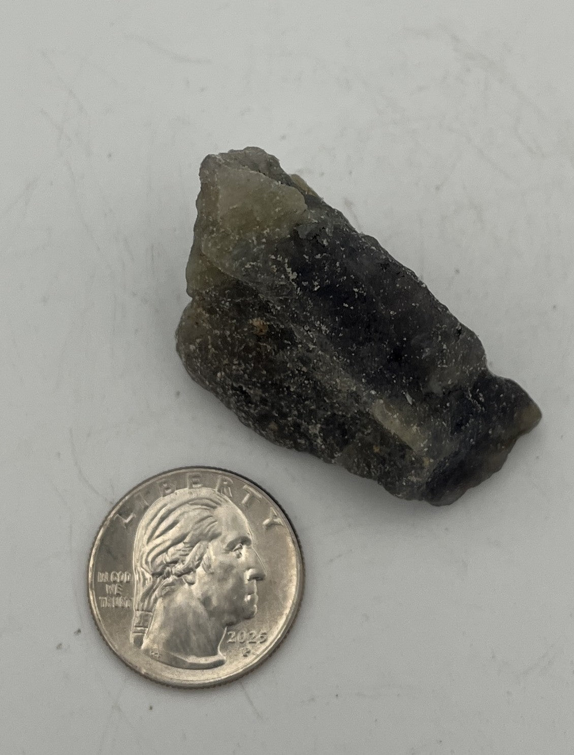 Rough lolite, 20-40g (India)