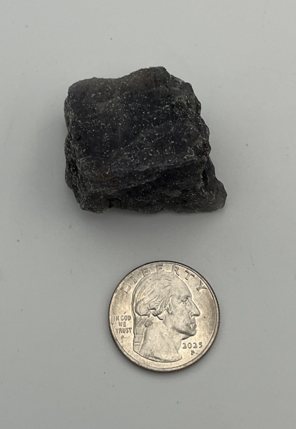 Rough lolite, 20-40g (India)