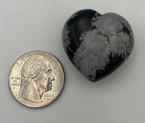 30mm Pocket Hearts - Snowflake Obsidian