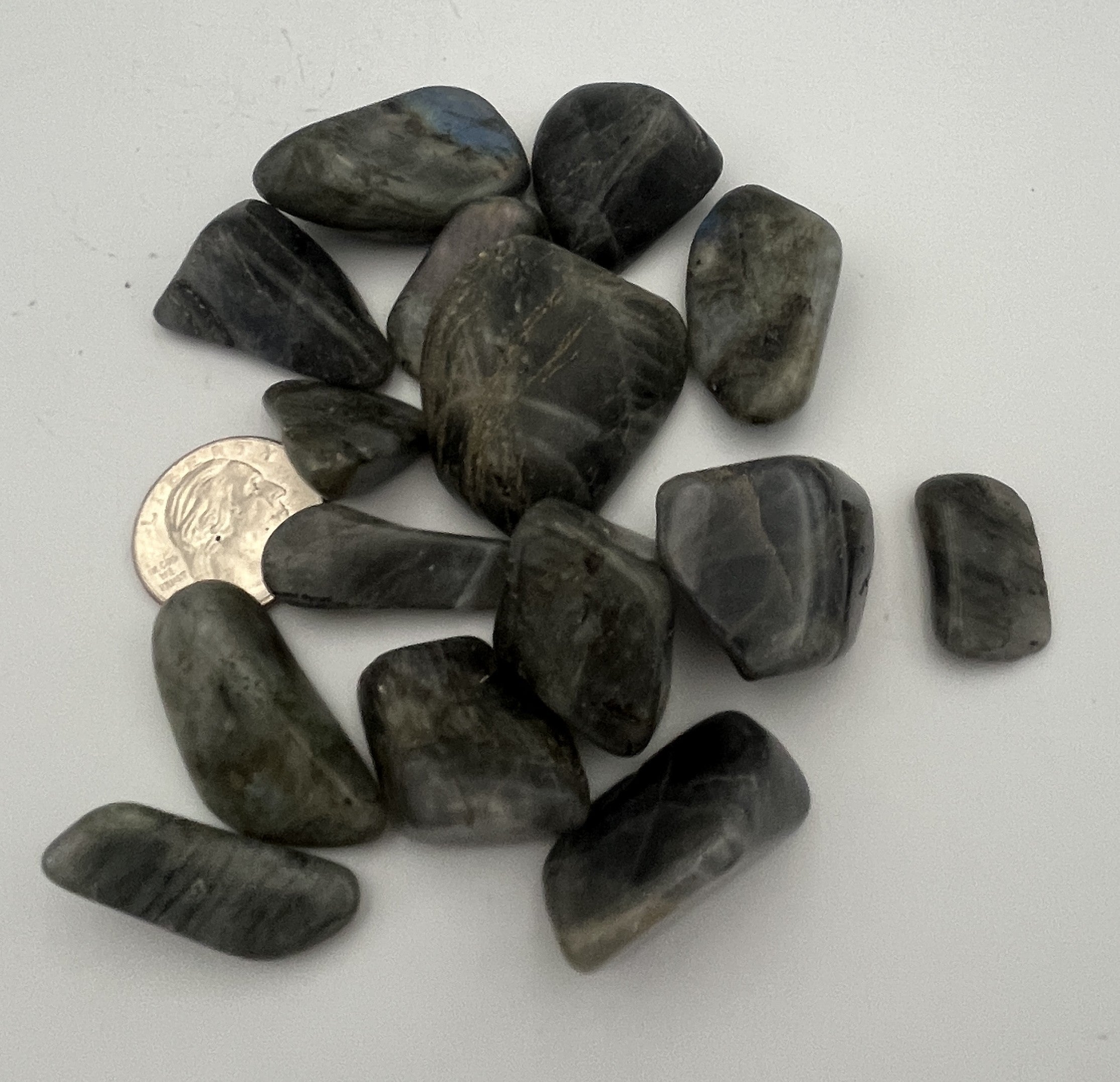 Tumbled Stone from Madagascar - Labradorite, 20-45mm