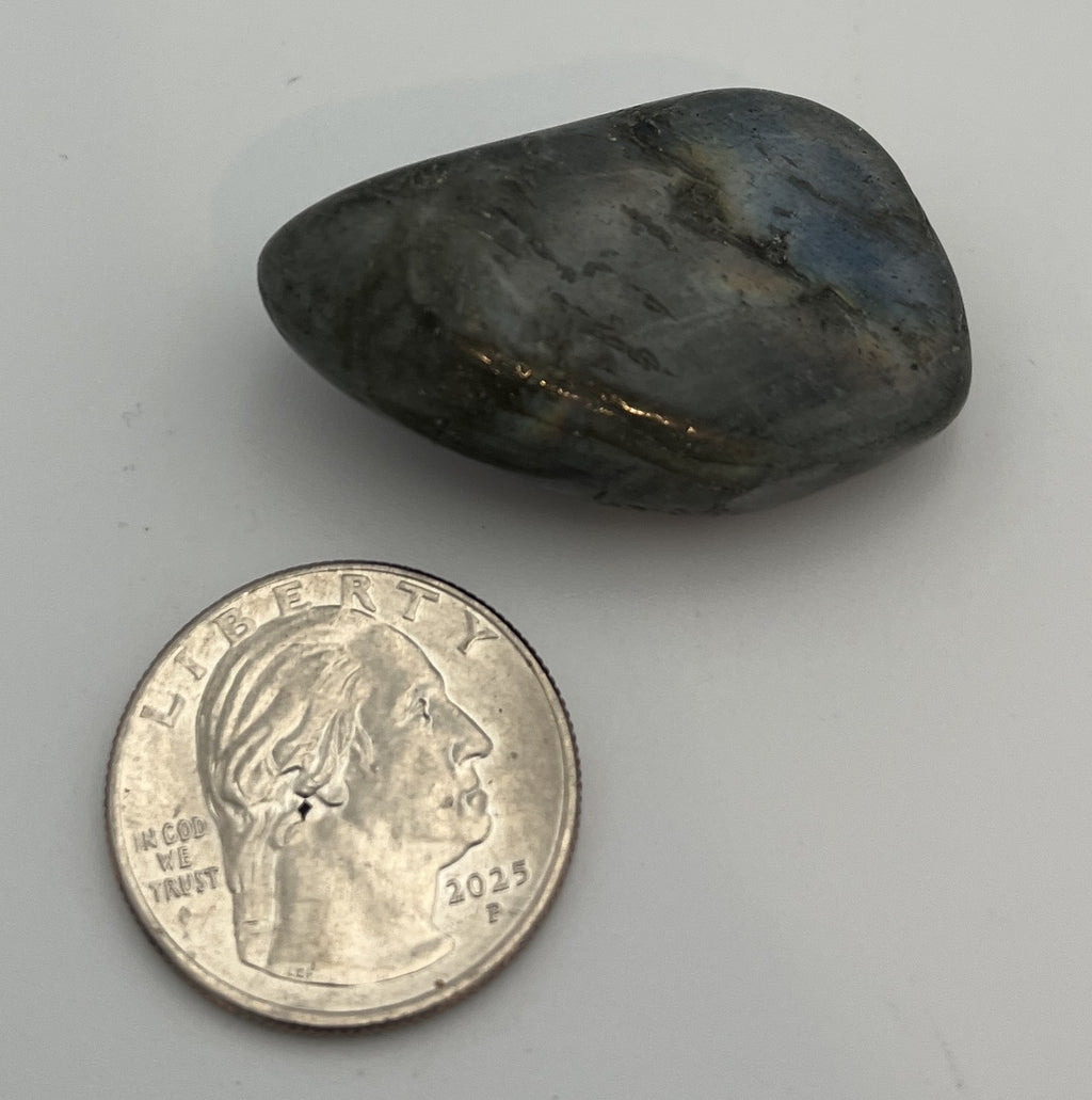 Tumbled Stone from Madagascar - Labradorite, 20-45mm