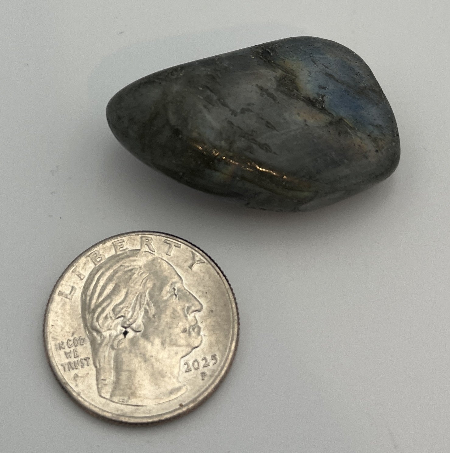 Tumbled Stone from Madagascar - Labradorite, 20-45mm