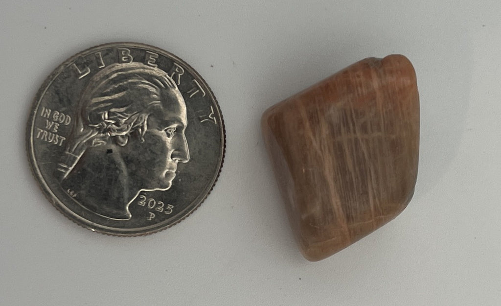 Tumbled Stone from Madagascar - Peach Moonstone, 20-45mm
