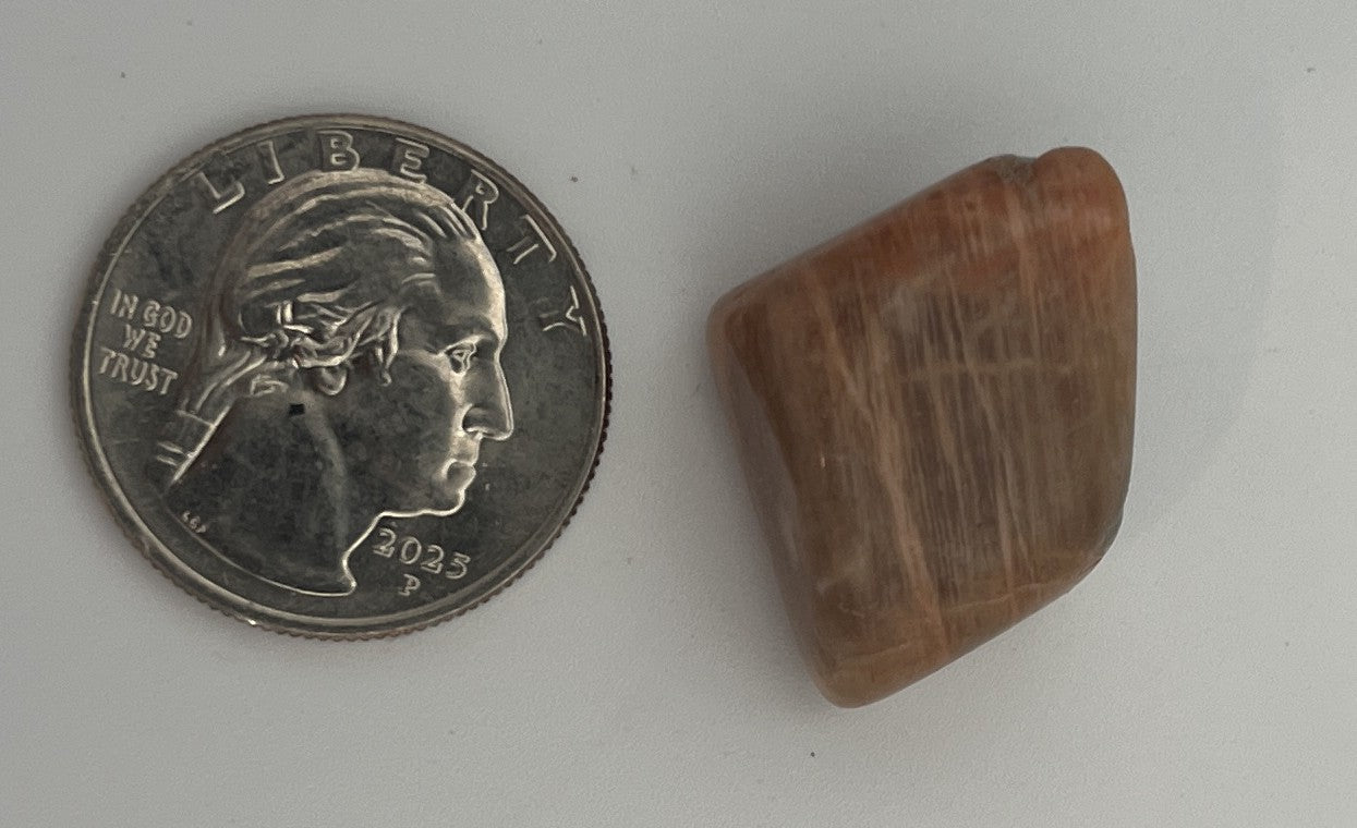Tumbled Stone from Madagascar - Peach Moonstone, 20-45mm