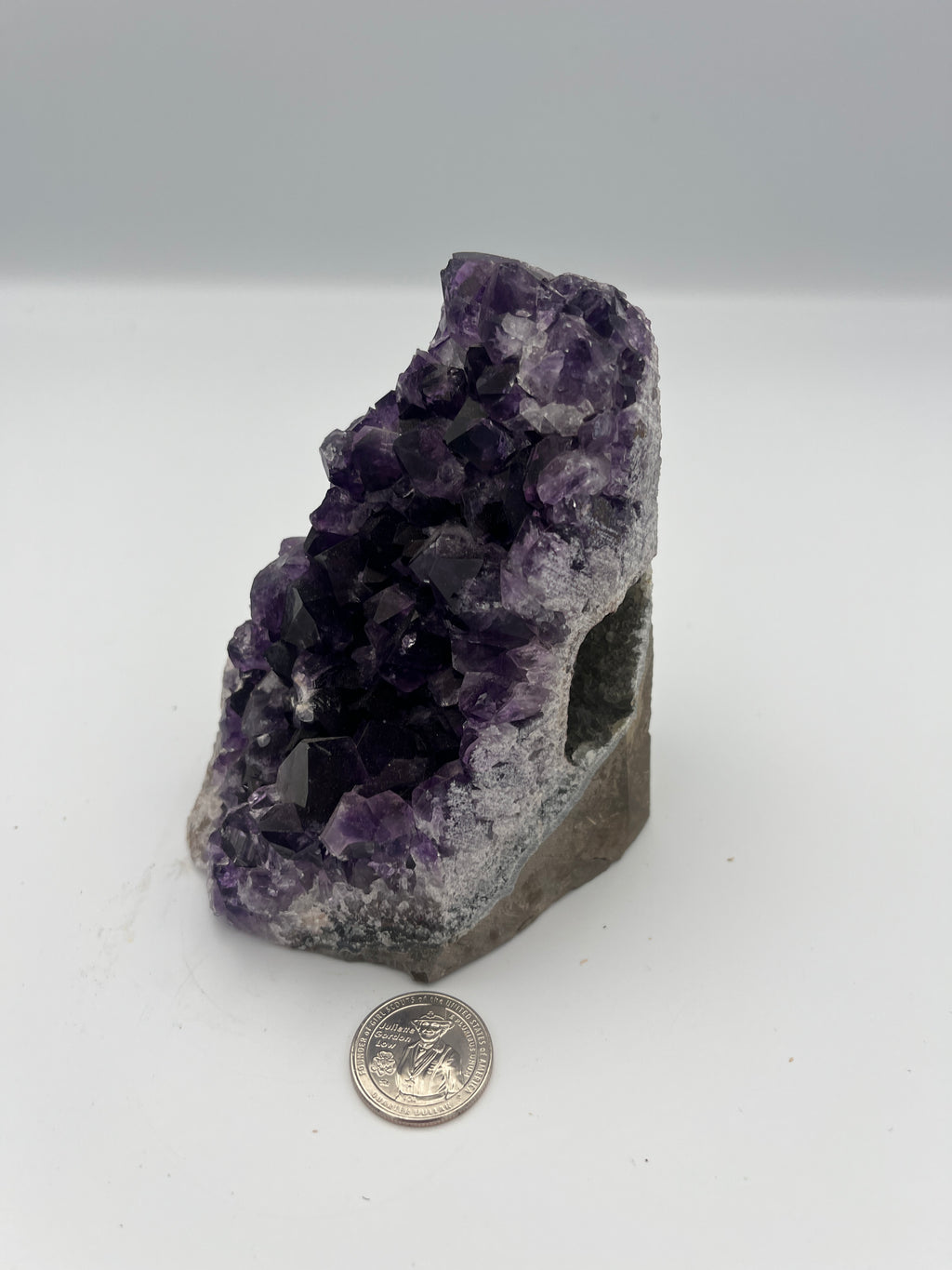 Uruguay Amethyst Cut Base