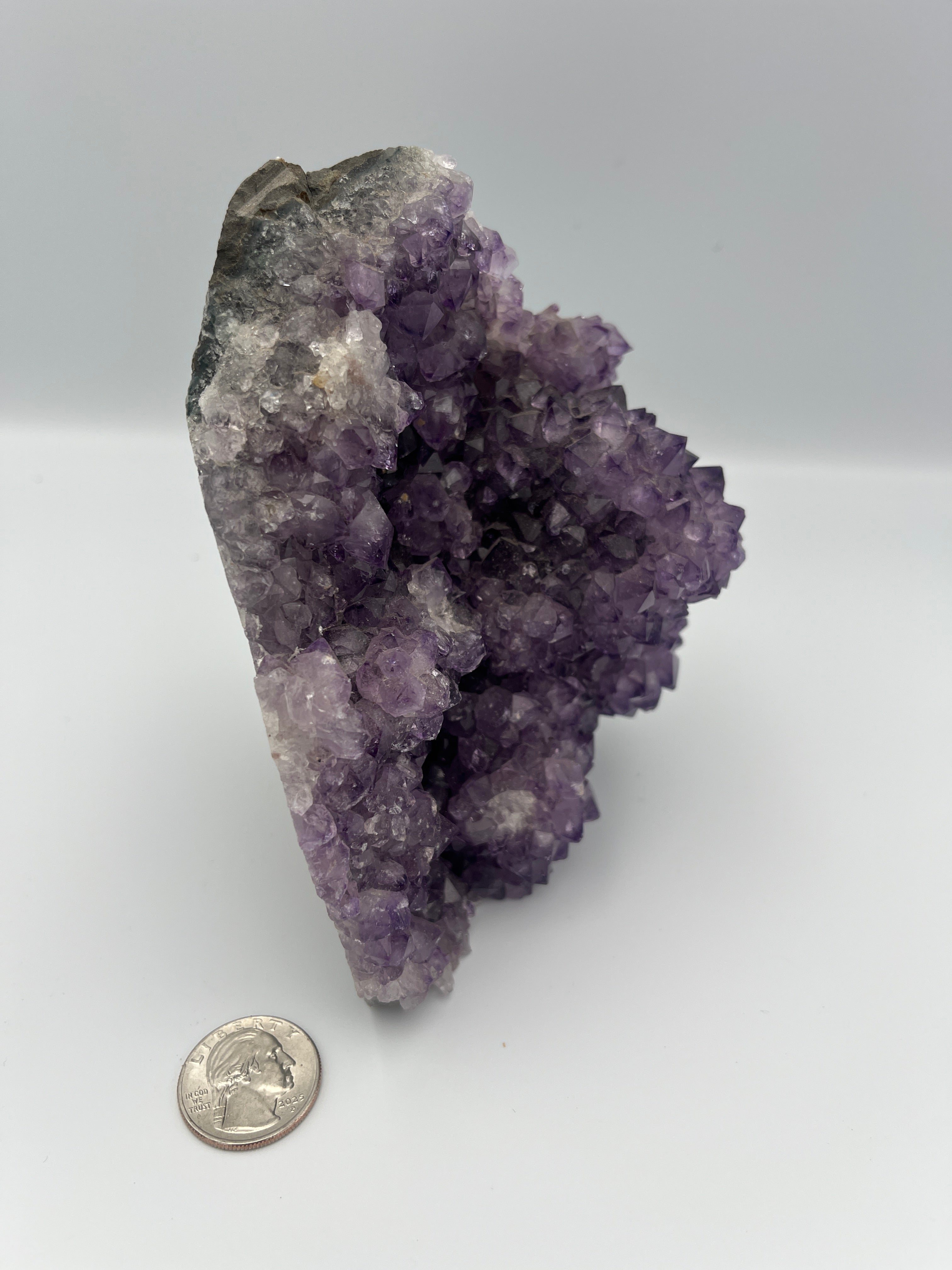 Uruguay Amethyst Cut Base`