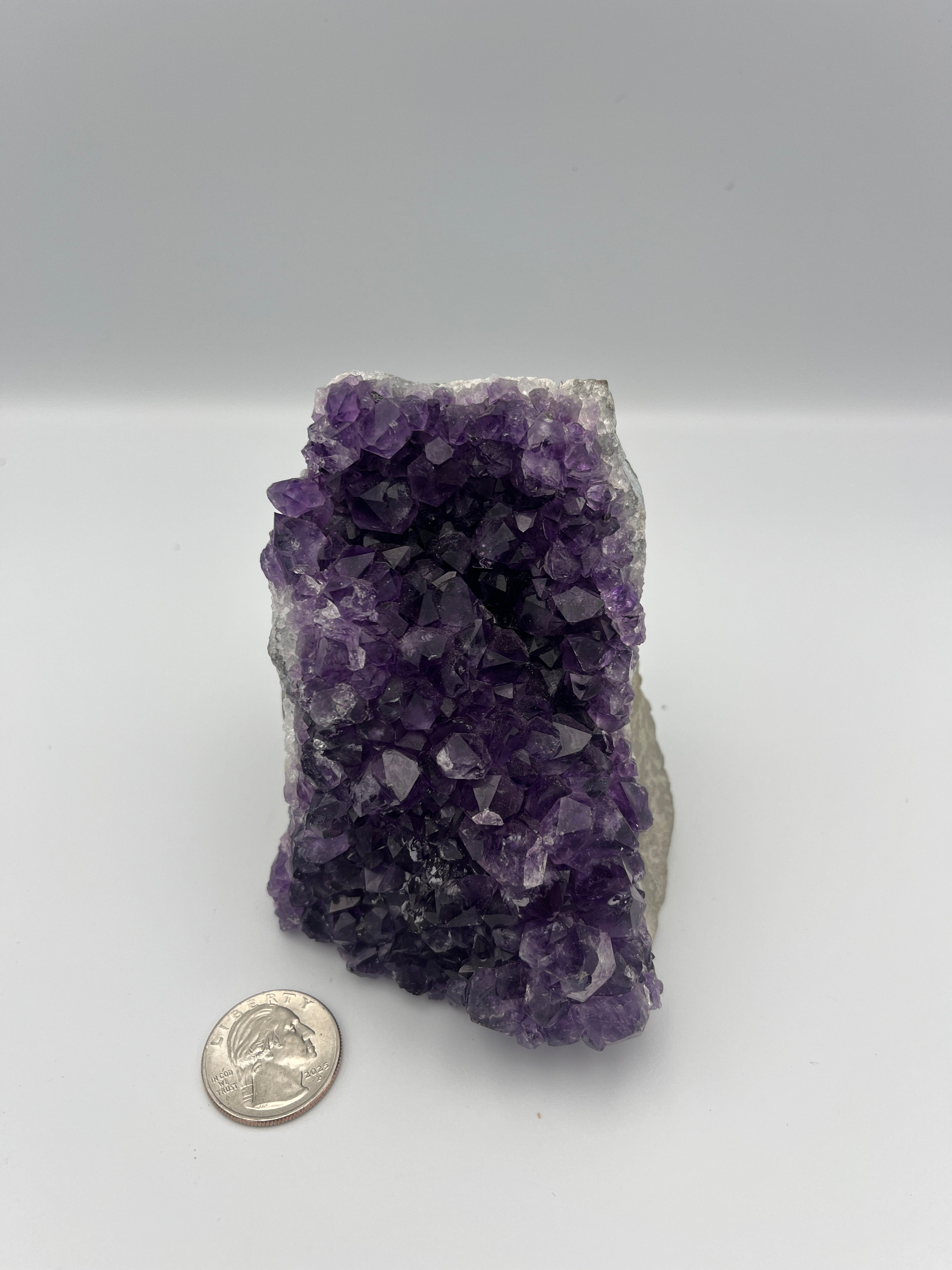 Uruguay Amethyst Cut Base