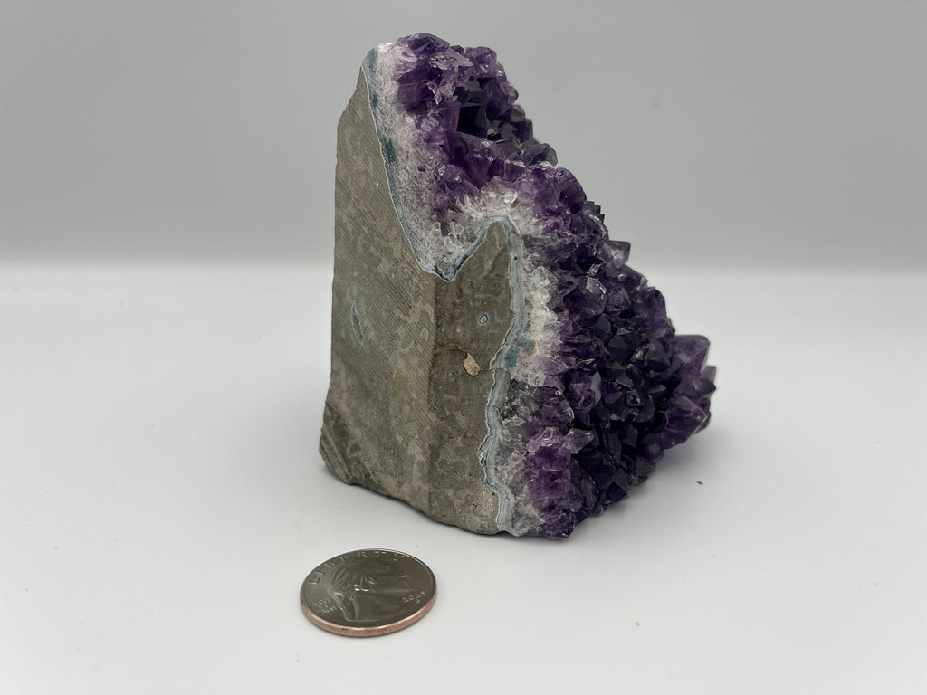 Uruguay Amethyst Cut Base
